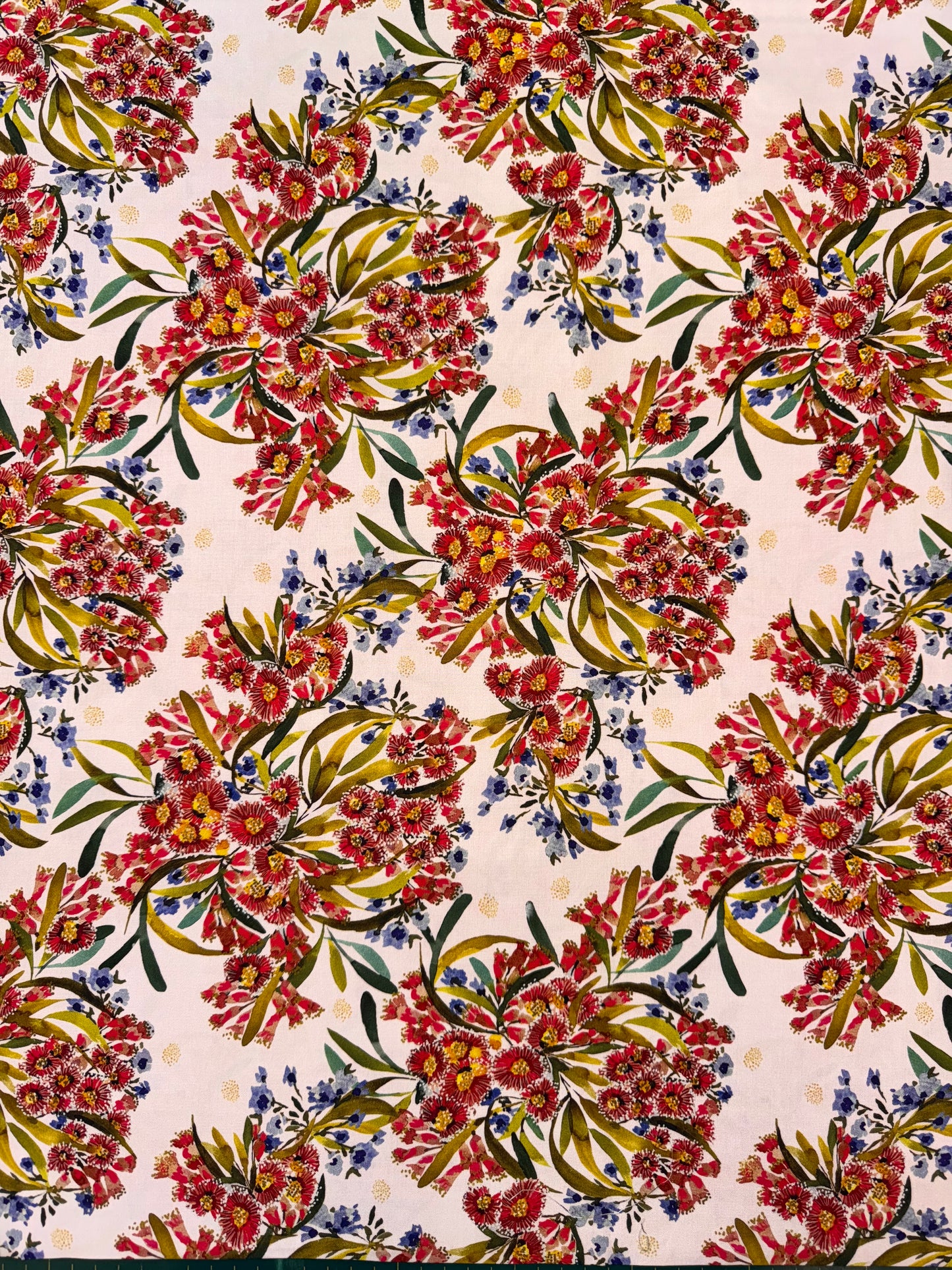 Rachelle Holowko DV7220 Bottlebrush Floral