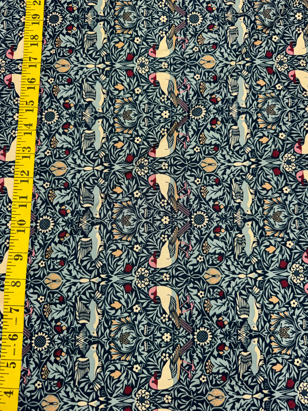 William Morris - Winter Garden - Bird Foliage