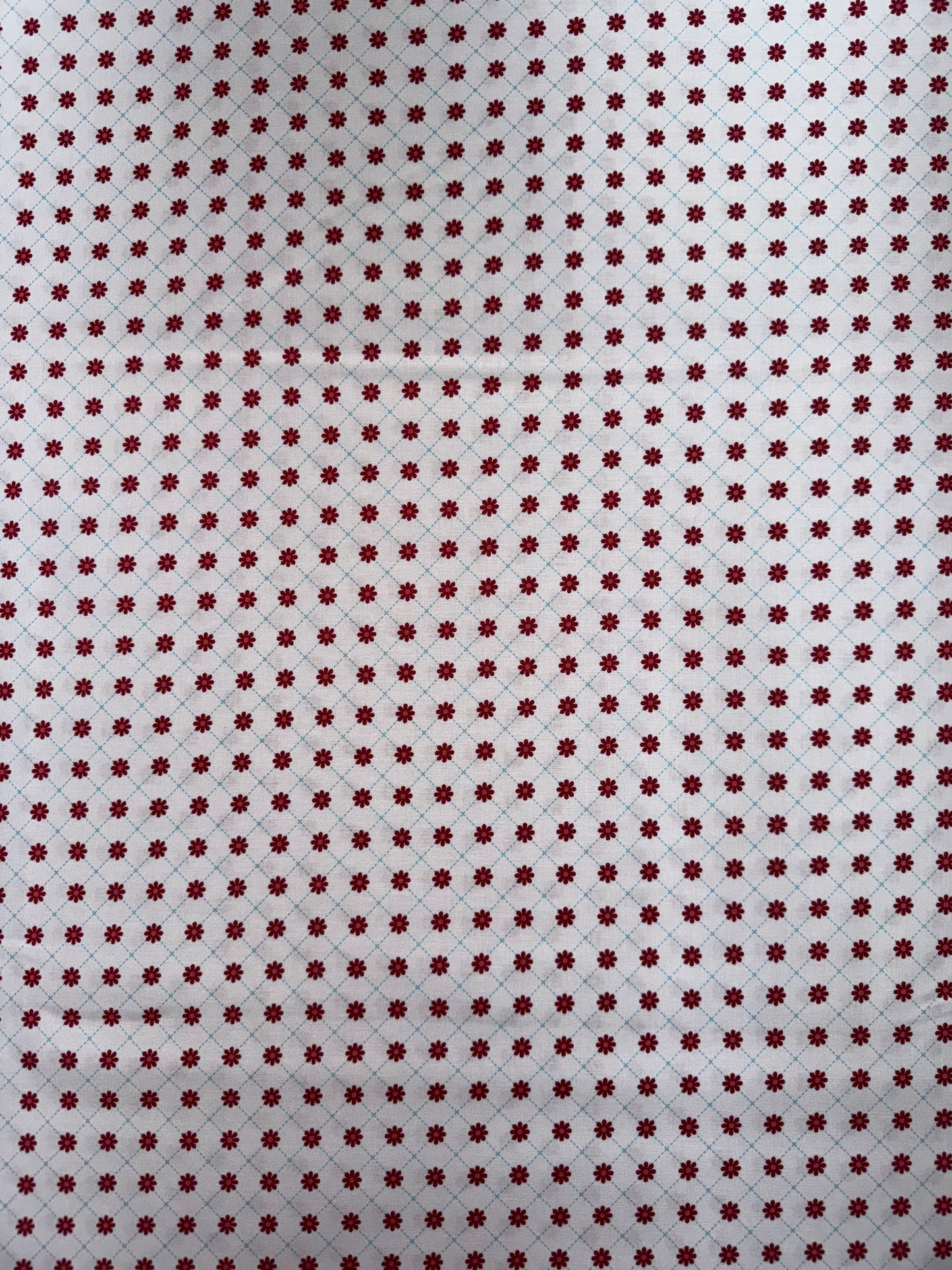 Smitten Chicken - Lazy Daisy - White and Red