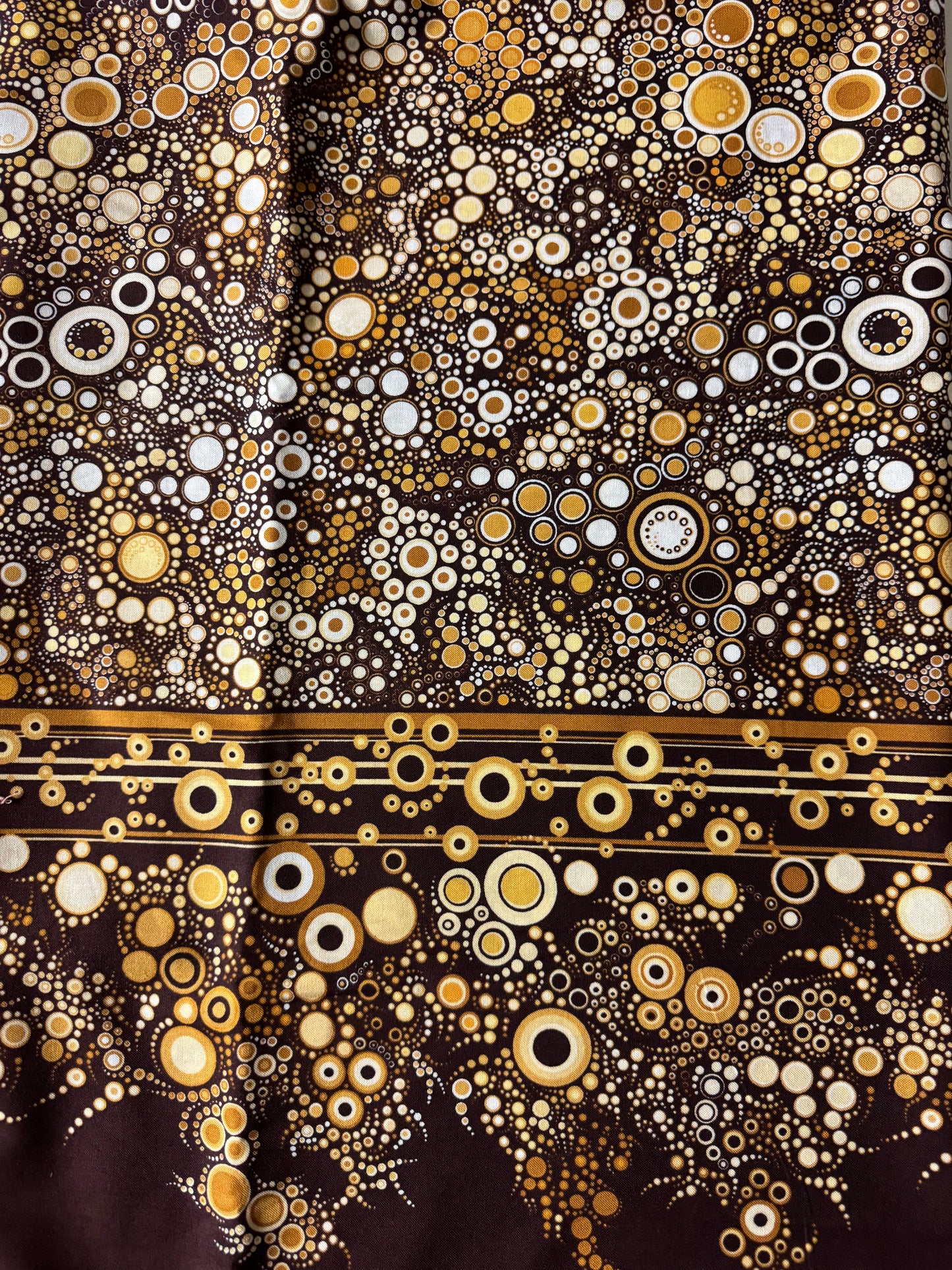 Robert Kaufman - Effervescence Border Print - Browns