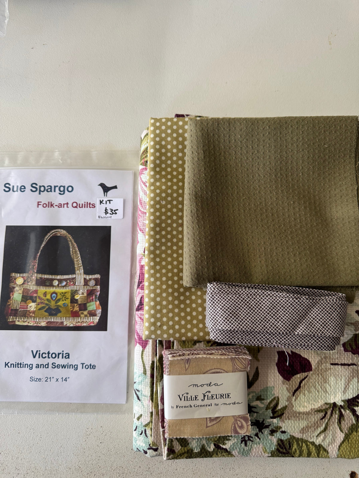 Sue Spargo - Victoria Knitting and Sewing Tote - Pattern and Kit