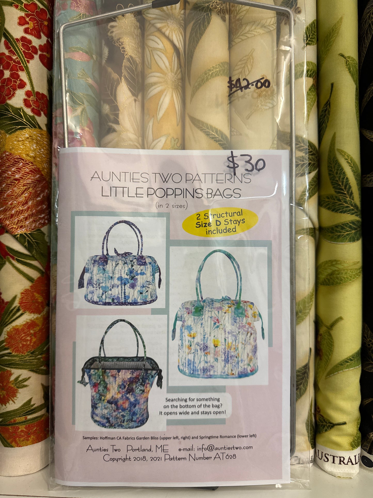 Aunties Two Patterns- Little Poppins Bags with D Stays