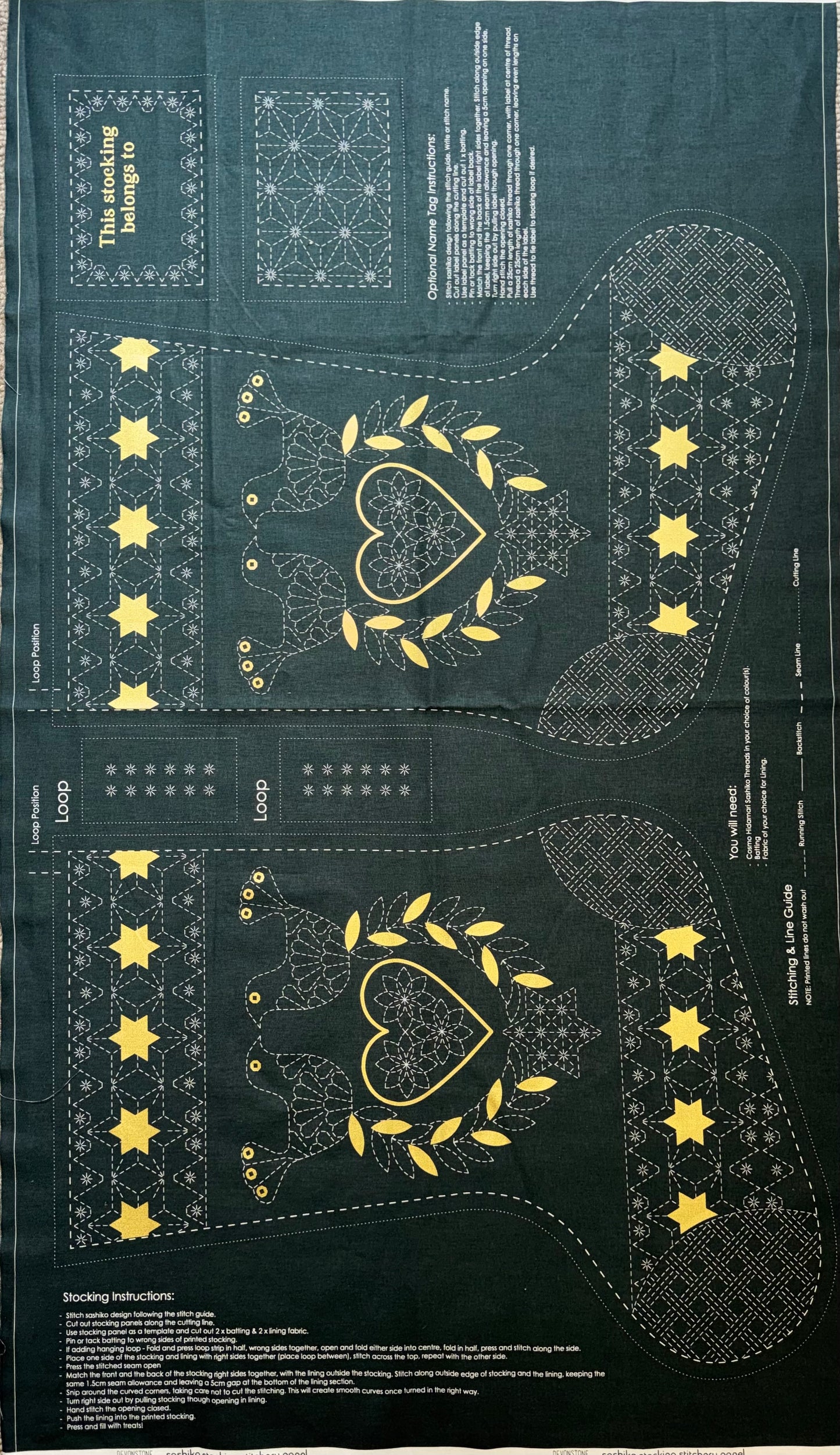 DVC1002 Sashiko Christmas Stocking Panel Green with Gold Accents