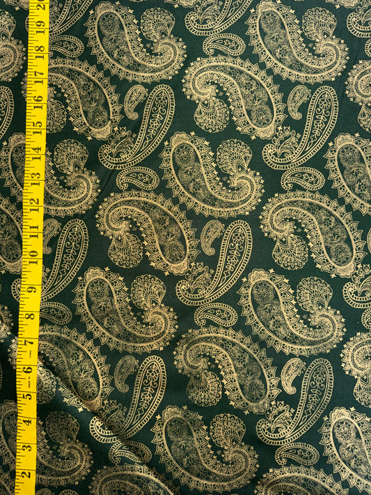 Gold Paisley on Green