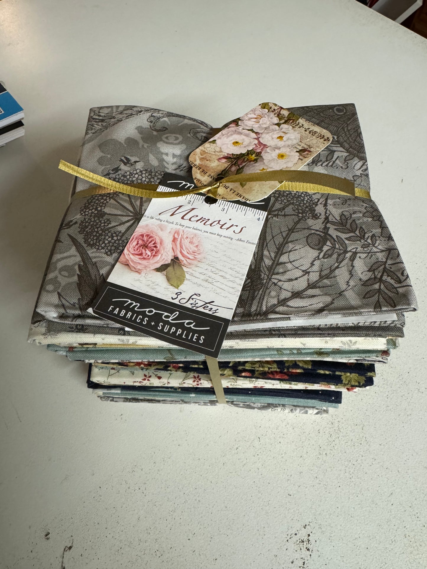 Moda Memoirs Set of 31 Fat Quarters