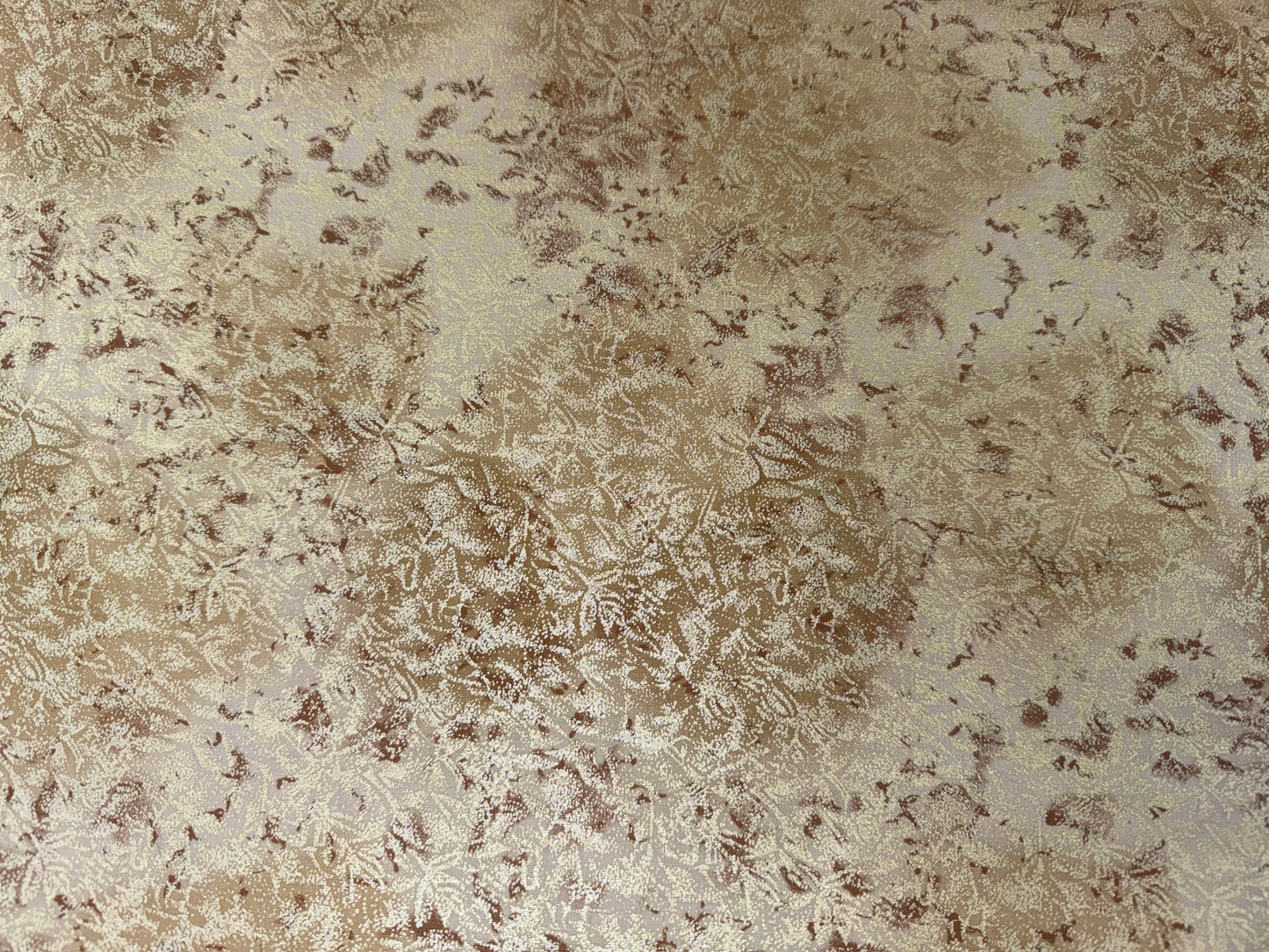 Fairy Frost - Carrara Cream