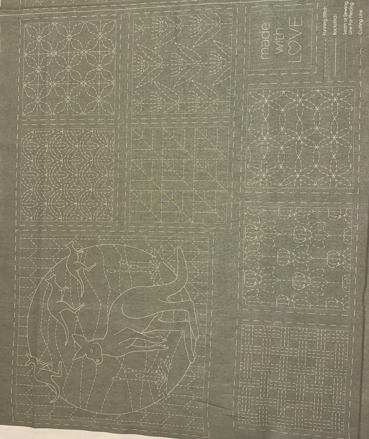DV4098 Sashiko Fauna Panel in Kentucky Green