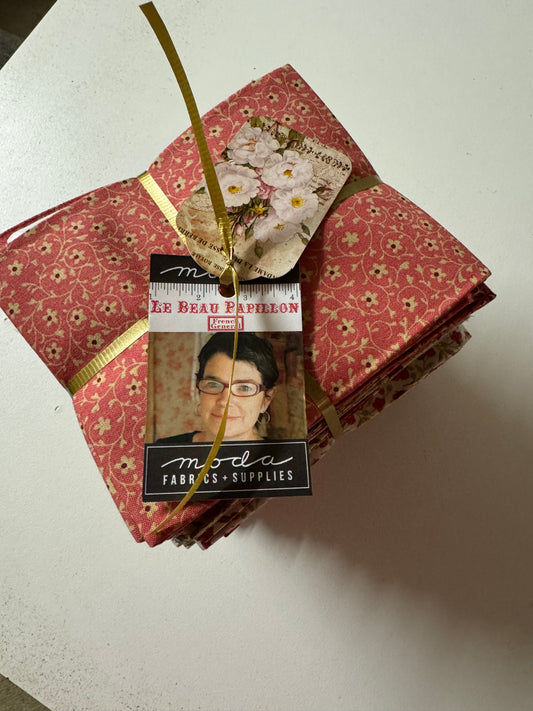 Moda French General - Le Beau Papillon Set of 31 Fat Quarters