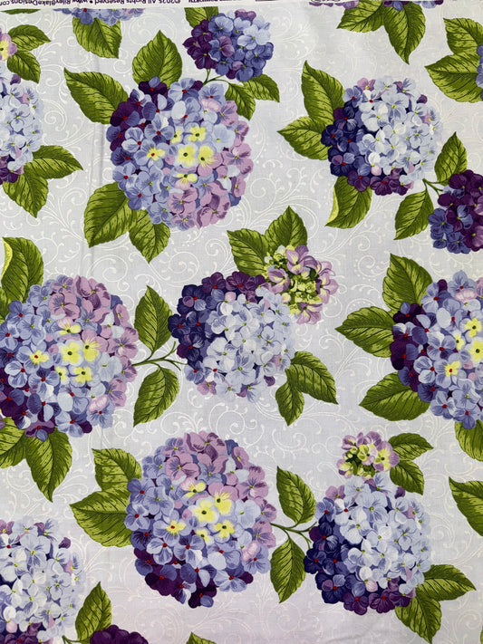 Hydrangeas in the Garden - Large with Pearl Swirls