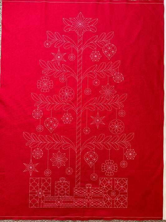 DVC1005 Sashiko Christmas Tree Panel Red