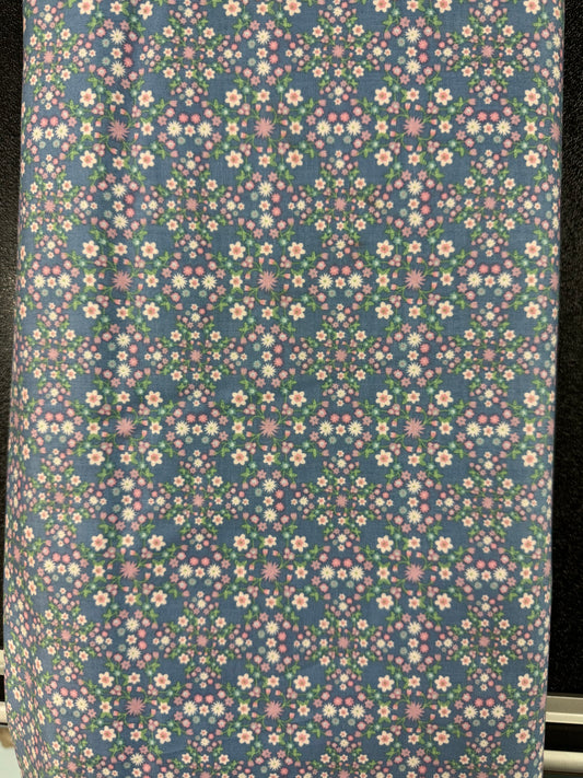Le Petit Escargot - Blooms and Vines - Blue
