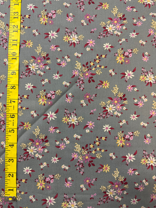 SALE - Tilda Daisyfield Grey