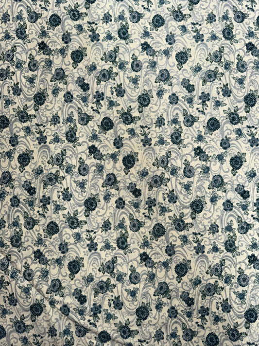 Robert Kaufman - Kyoto Gardens - Blue with small flowers  and waves