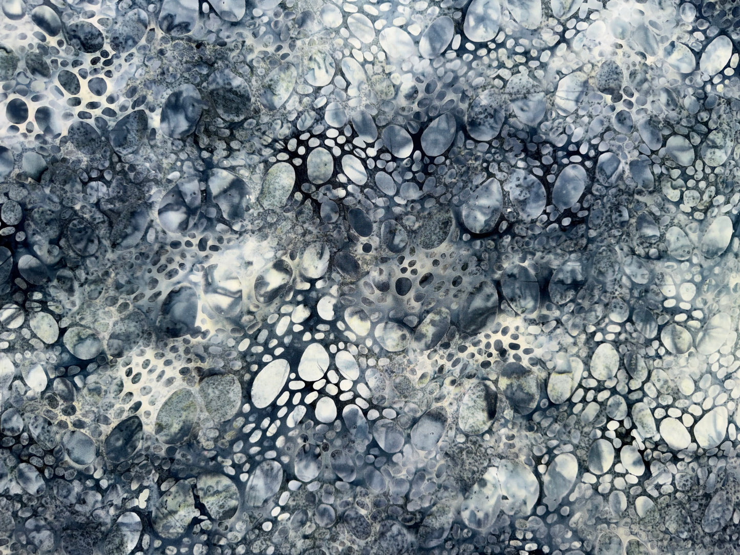 Batik Colours of Australia BA-1908 Greys