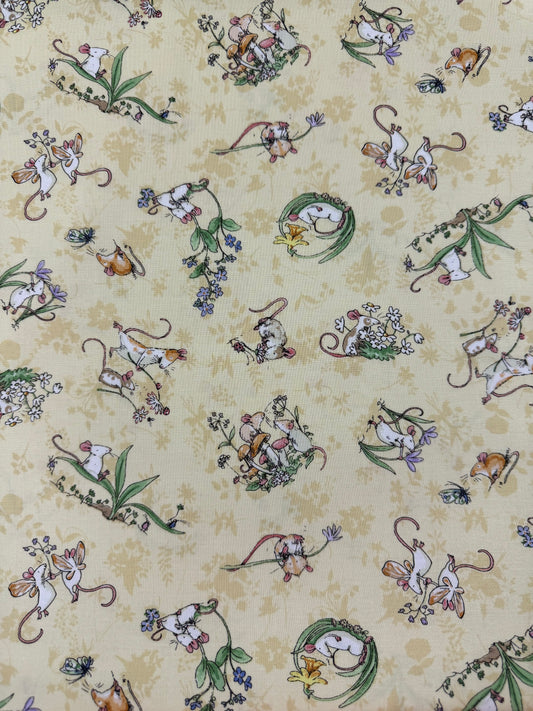 Mouseplay - Tossed Scenes - Butter Background