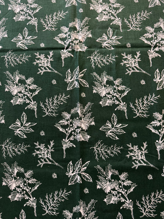 Old Fashioned Christmas - Dark Green with leaves