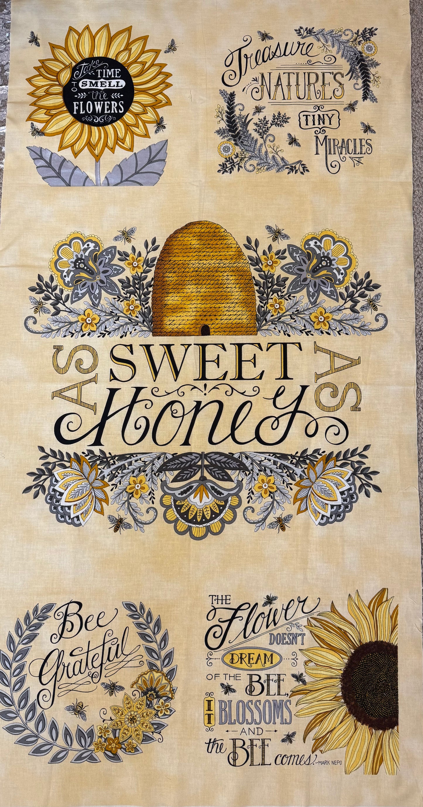 Bee Grateful Panel and Fat Quarter Set - by Deb Strain for Moda