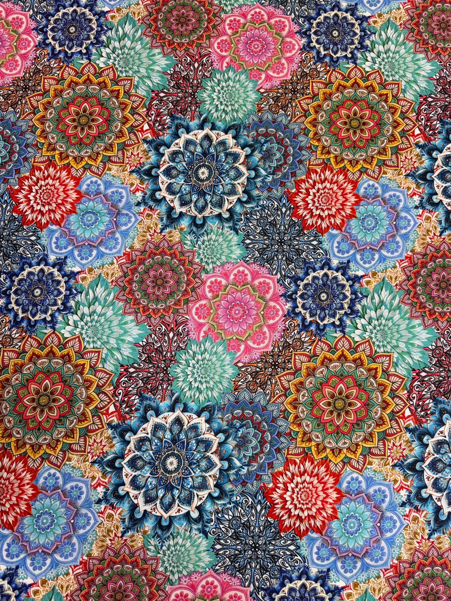 Mandala Lush Petals - Multicoloured