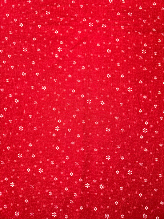 Red Velvet Small Red Daisy design - Lynette Anderson Design