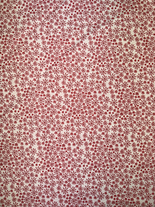 Red Velvet Small Cream Daisy design - Lynette Anderson Design