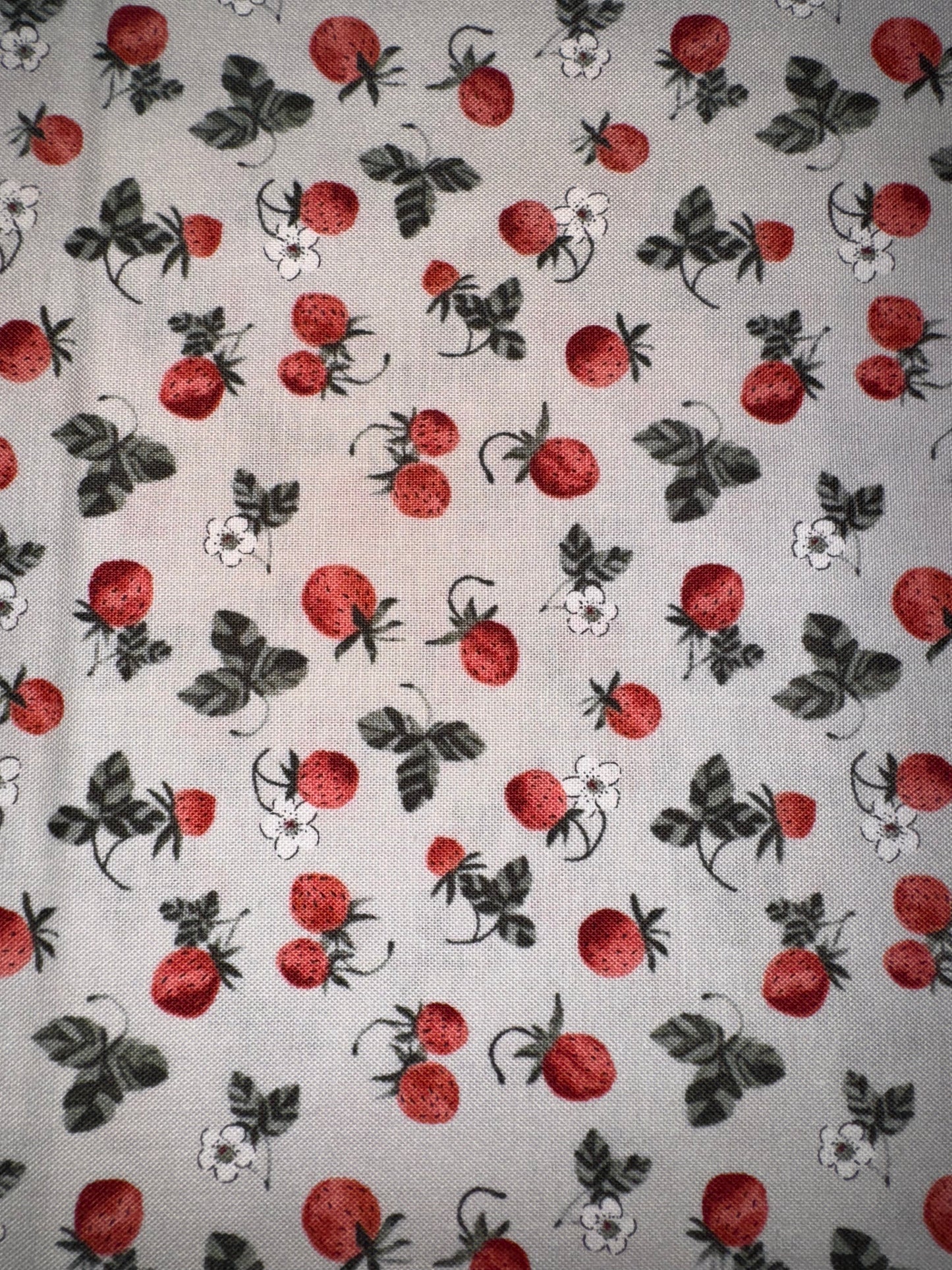Blossom Breeze in Sage Strawberries