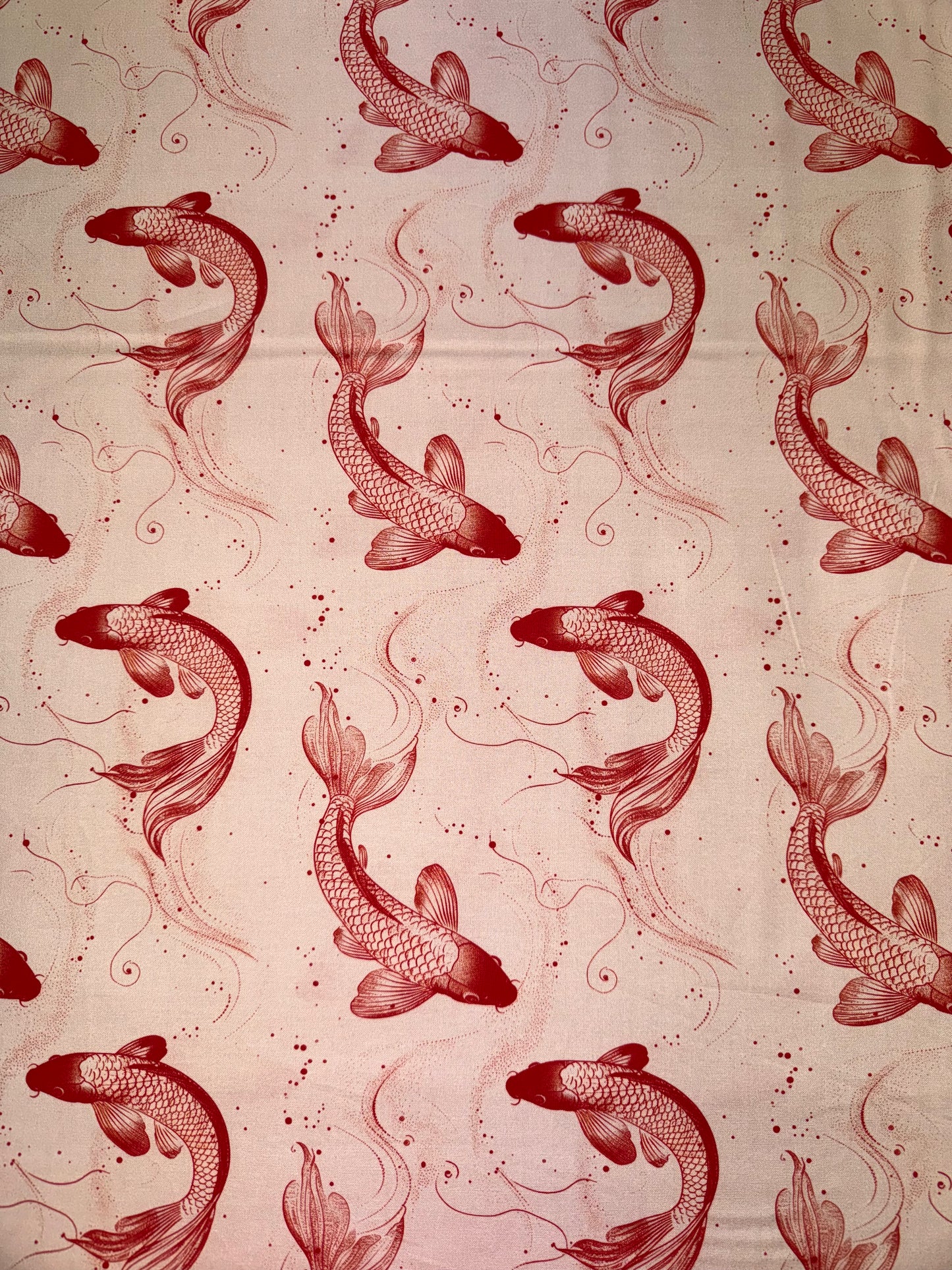 DV6781 Koi Red and Cream