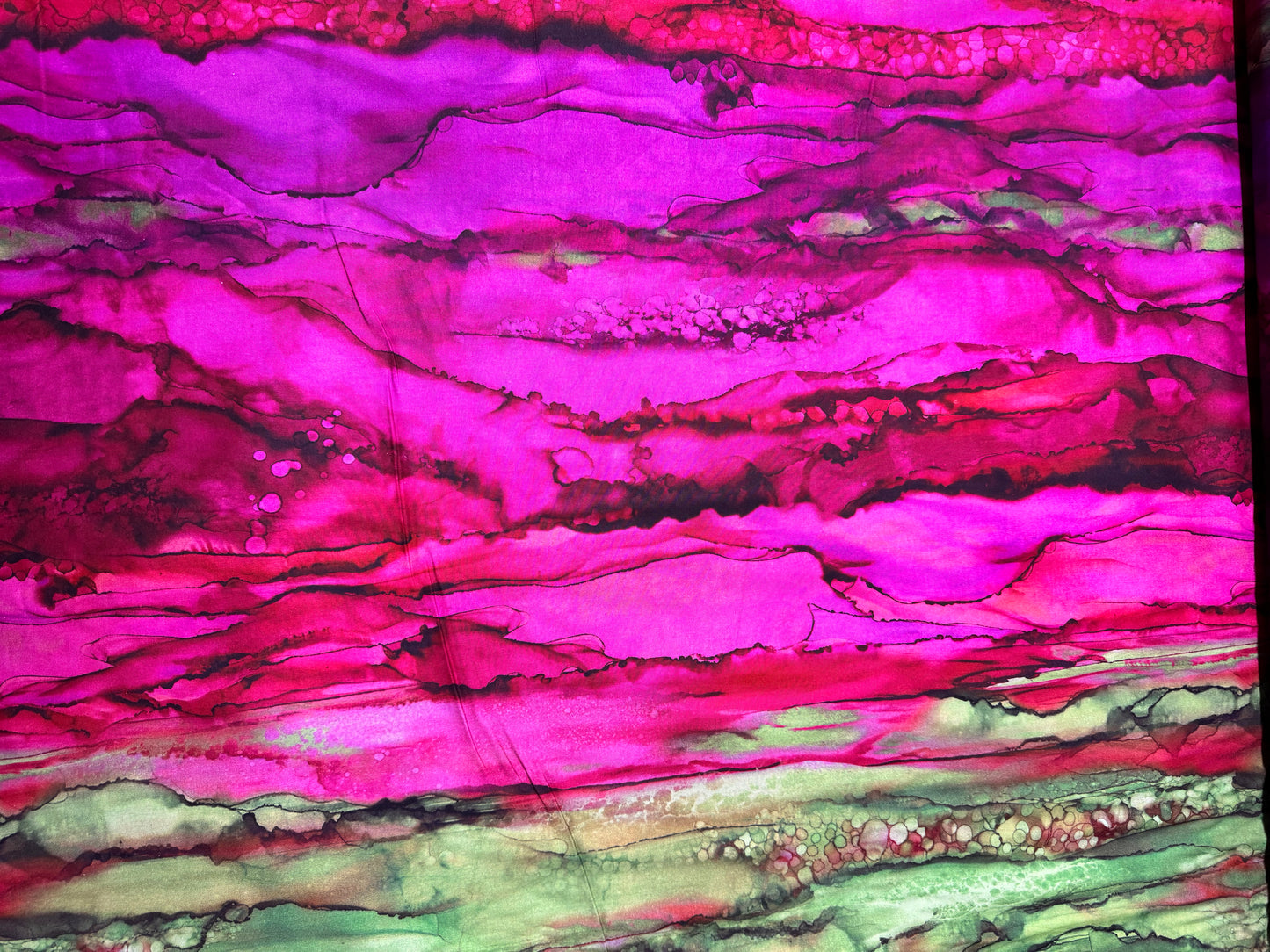 Stonehenge Wild Berry Bliss Ombré Wide Back