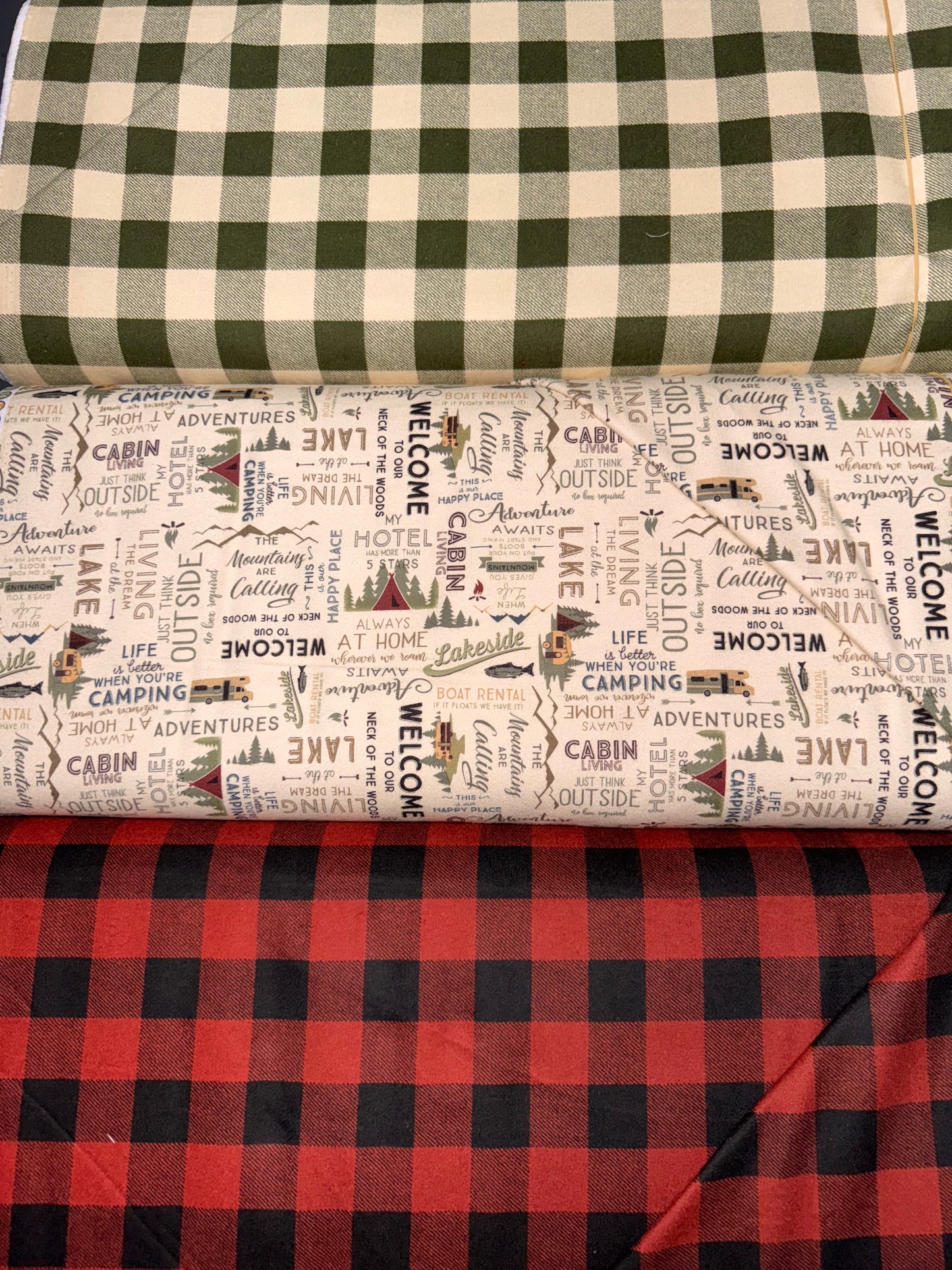 Living the Dream - Flannel Plaid Red Y4537-82