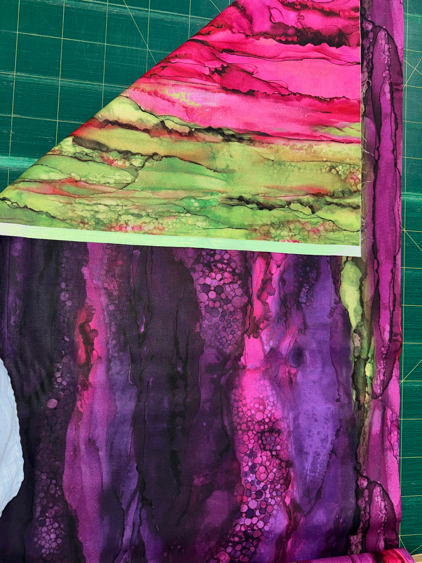 Stonehenge Wild Berry Bliss Ombré 1.1m wide