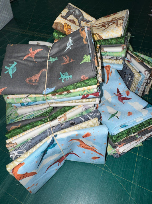 Prehistoric Dinosaurs - Fat Quarter Set - 8 Fat Quarter Pack