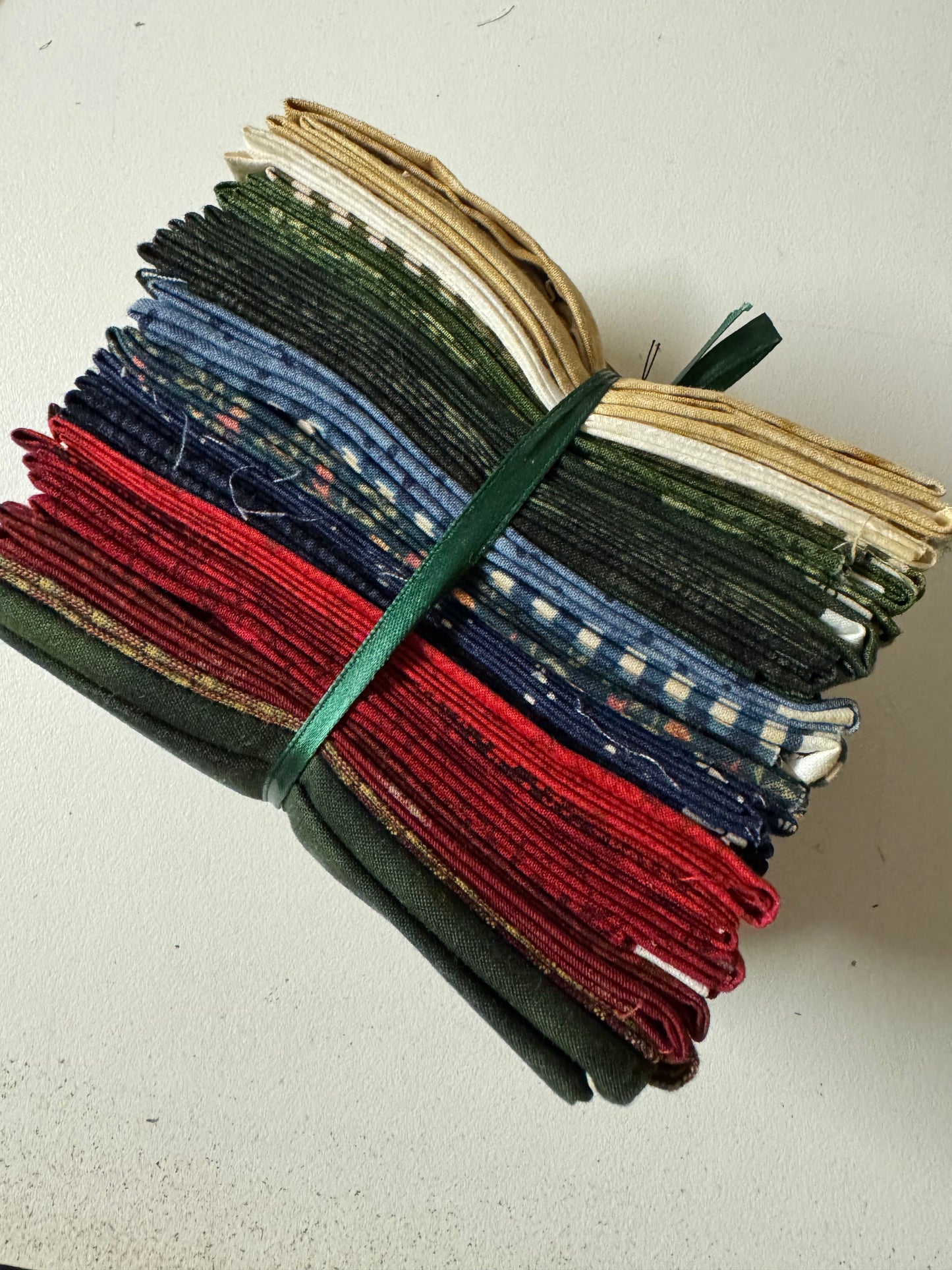 Christmas Set of 30 Fat 1/8's - Reds, Greens, Beiges and Blues
