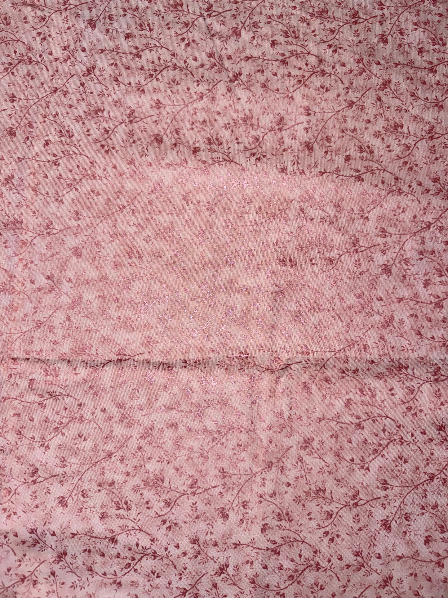 Pearl Pink Small Floral Vine