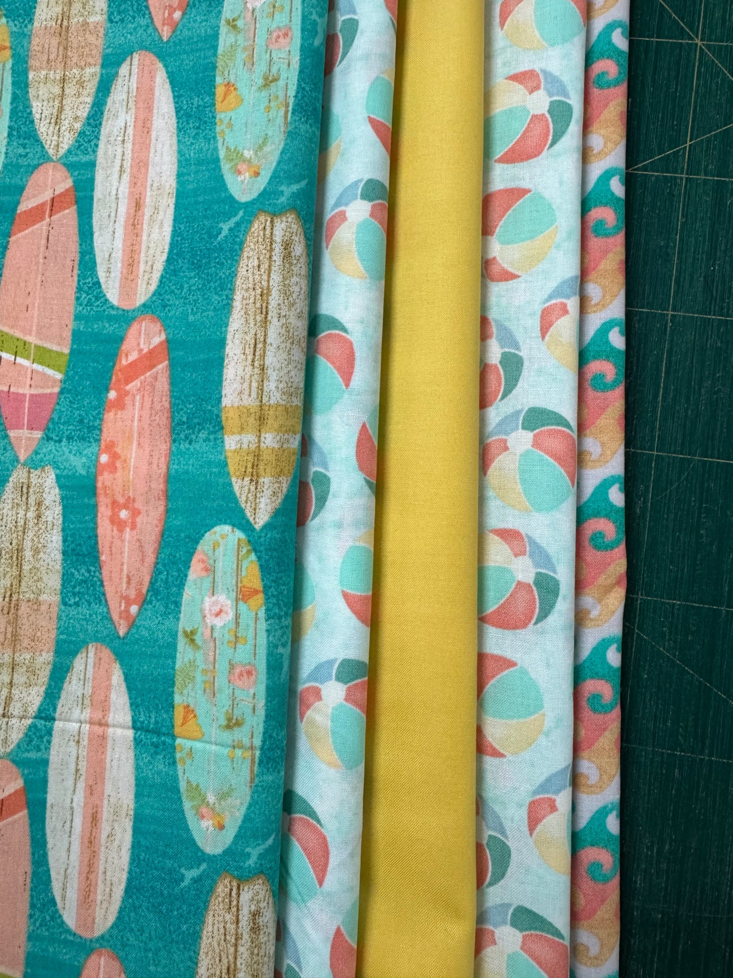 Surfs Up Fabric pack 2.5m
