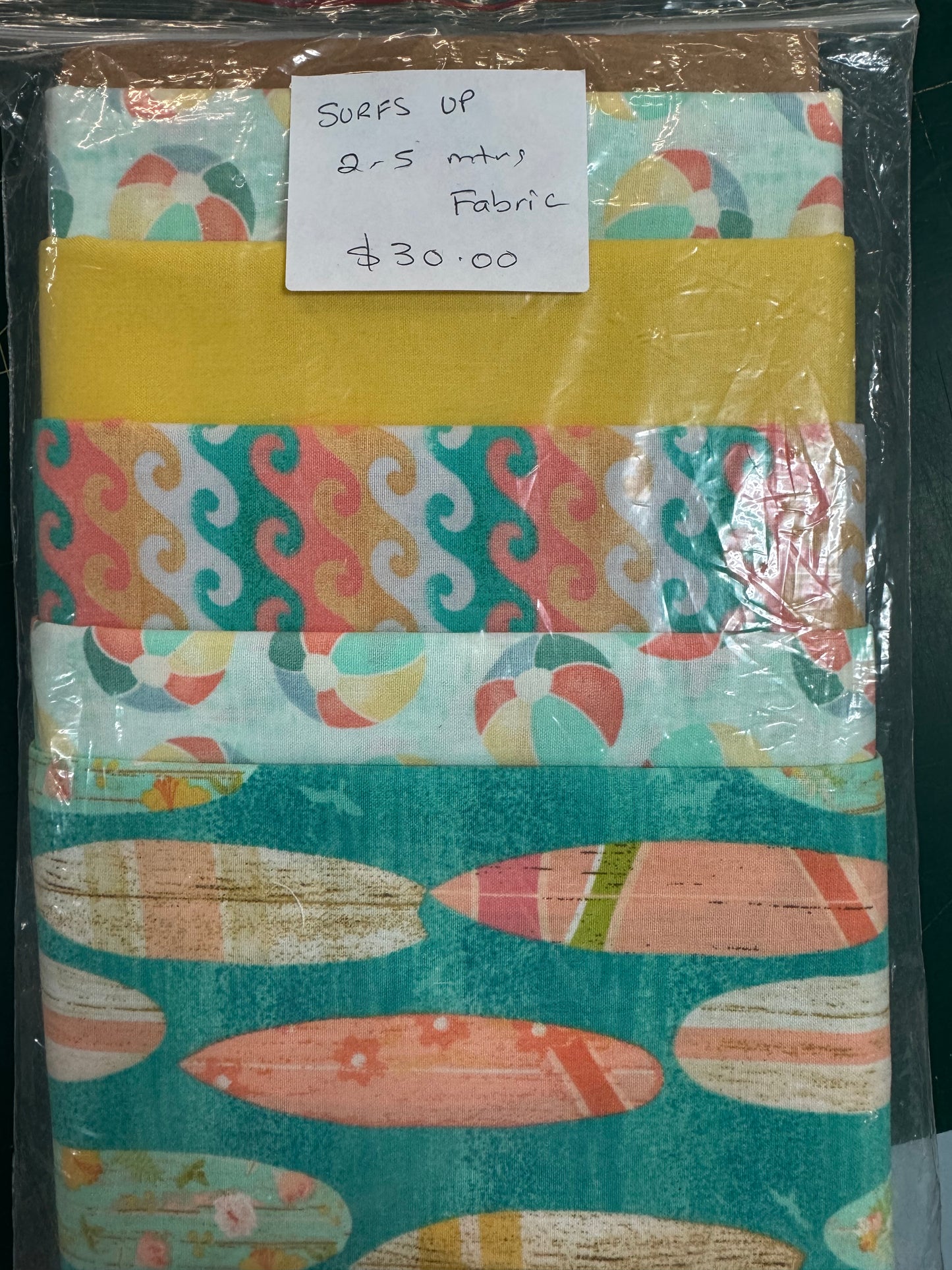 Surfs Up Fabric pack 2.5m